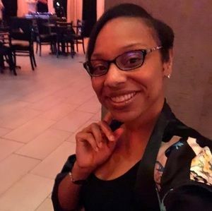 Meet your Posher, Kaneisha